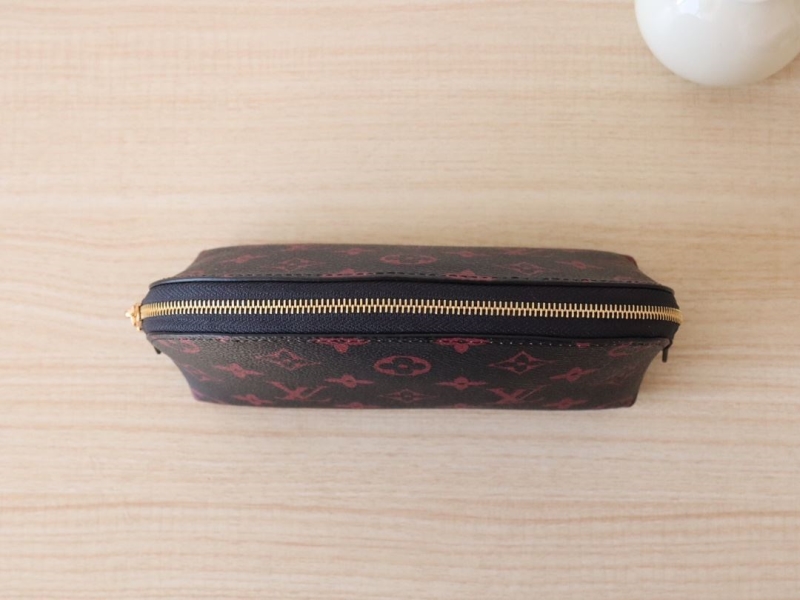 LV Clutch Bags